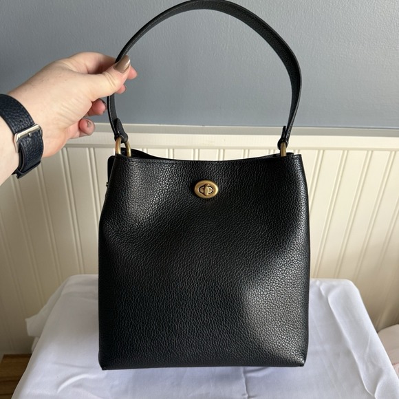 Coach Charlie Bucket Bag 21 Leather Crossbody Top Handle Bag Purse Black/Gold